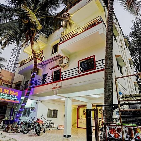 Amba Executive An Apartment Hotel Mundhva エクステリア 写真