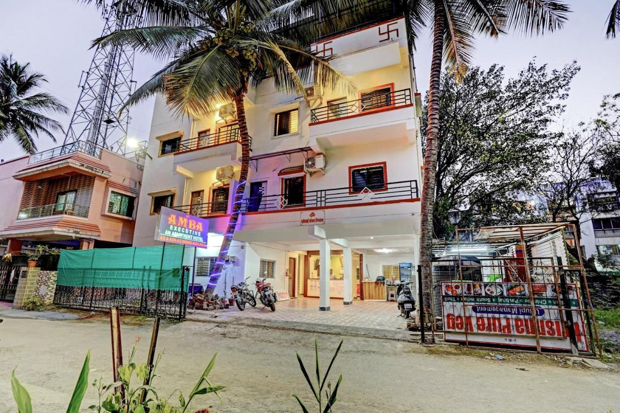 Amba Executive An Apartment Hotel Mundhva エクステリア 写真
